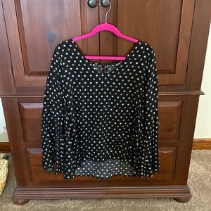 Express blouse. Black/multi size L
